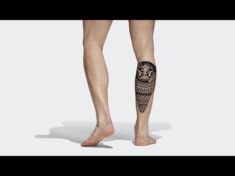 Tatuagem tribal masculina: Inspirações para pernas